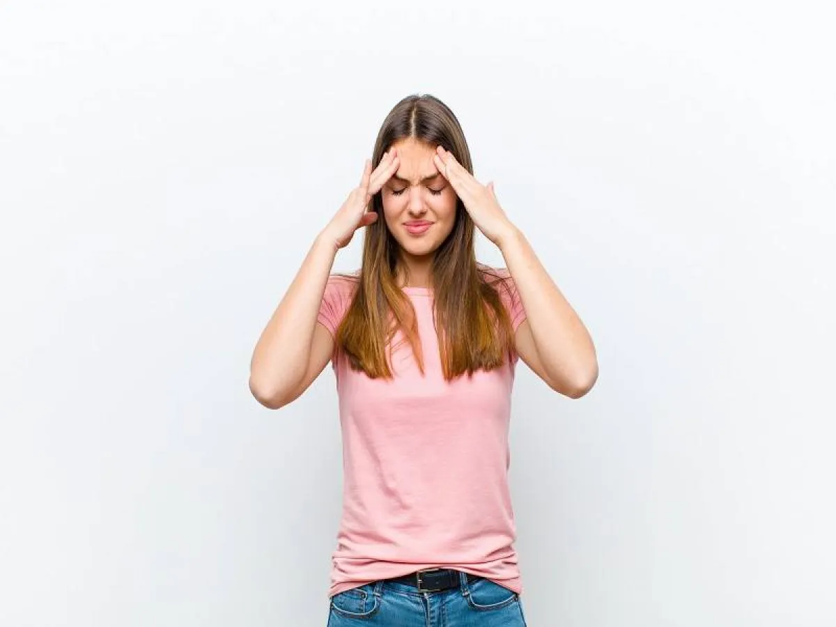 يعاني بعض الأشخاص المصابين بارتفاع ضغط الدم من ارتفاع حاد في الضغط من أعراضه الصداع والدوخة