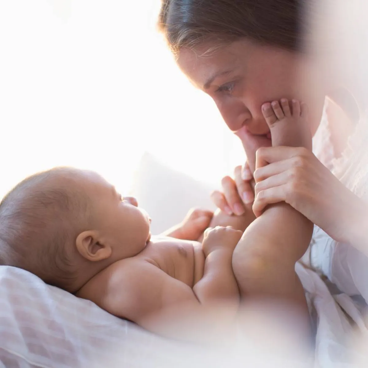 صورة لأم ورضيعها