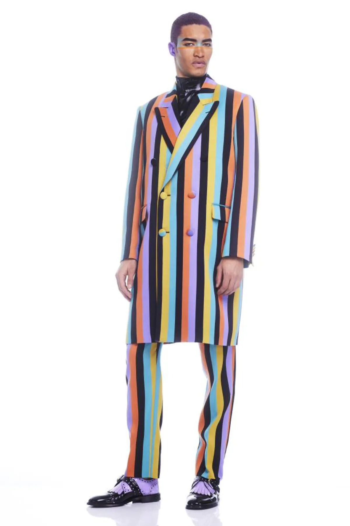 التقليمات في أزياء الرجل