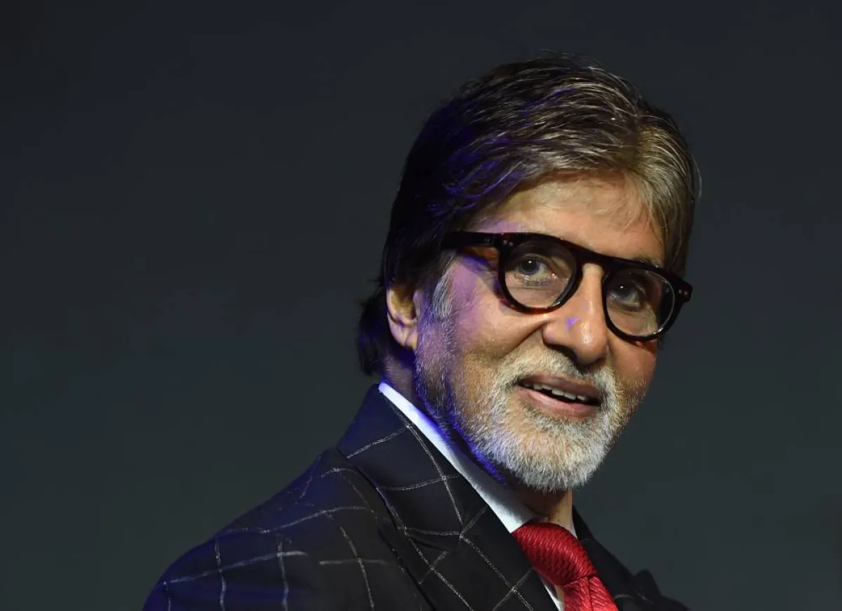 Bollywood actor Amitabh Bachchan looks on during a commercial event in Mumbai on May 17, 2018. PUNIT PARANJPE / AFP