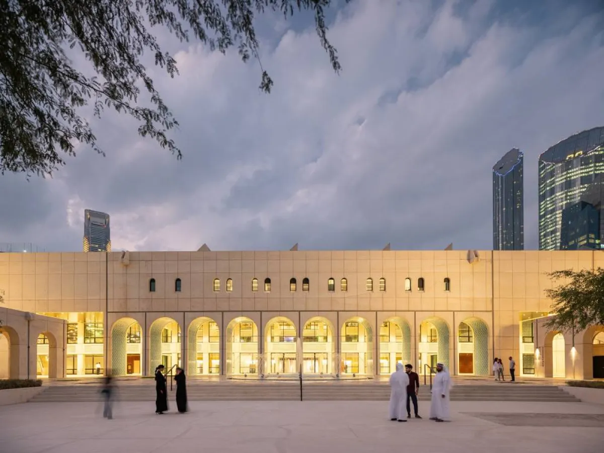 المجمّع الثقافي أبوظبي يقدّم مجموعة من العروض الفنية في نوفمبر  2022