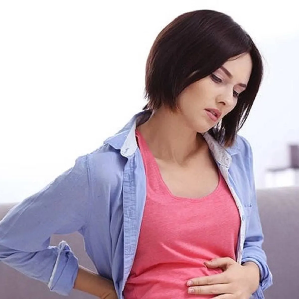 صورة تعبيرية عن ألم الحامل