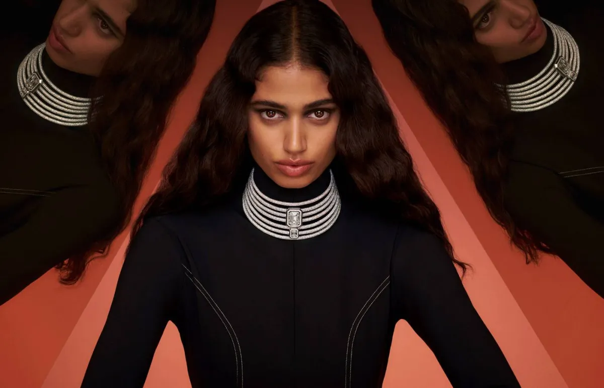 مجوهرات استثنائية تنبض ألقاً Statement Jewelry