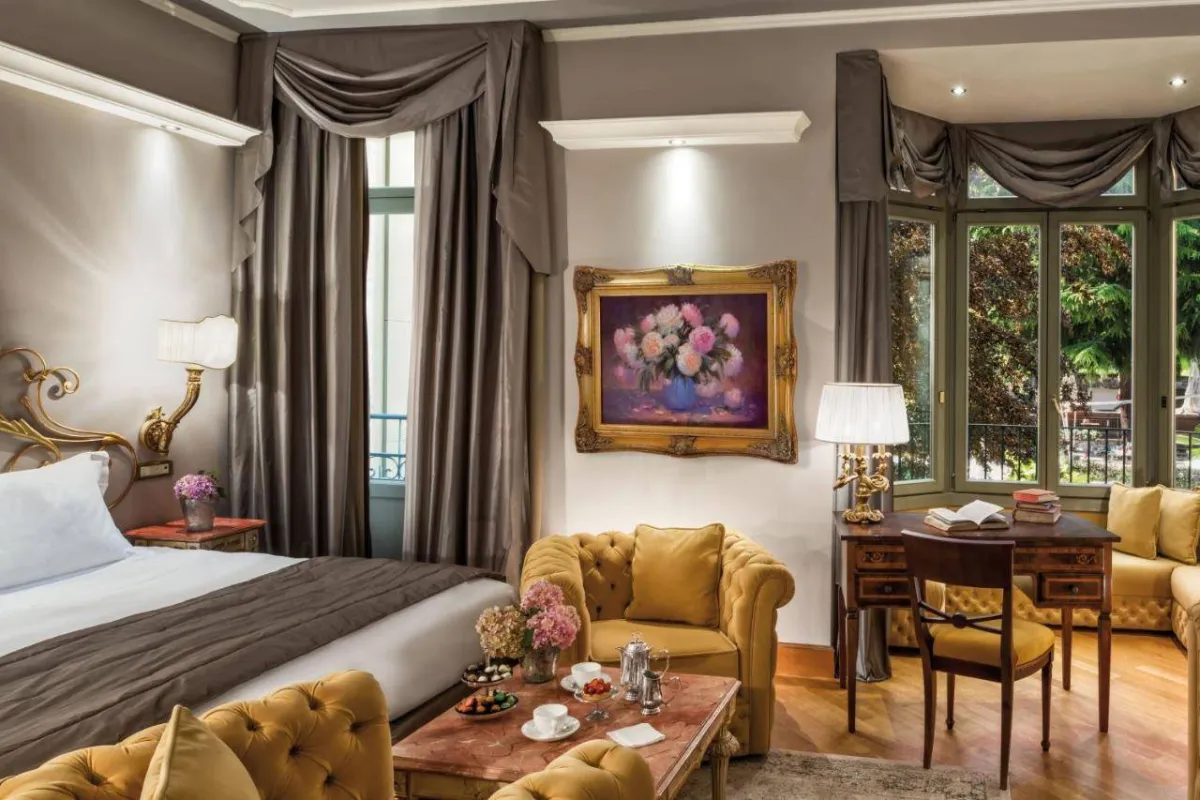 فندق غراند تريميتسو