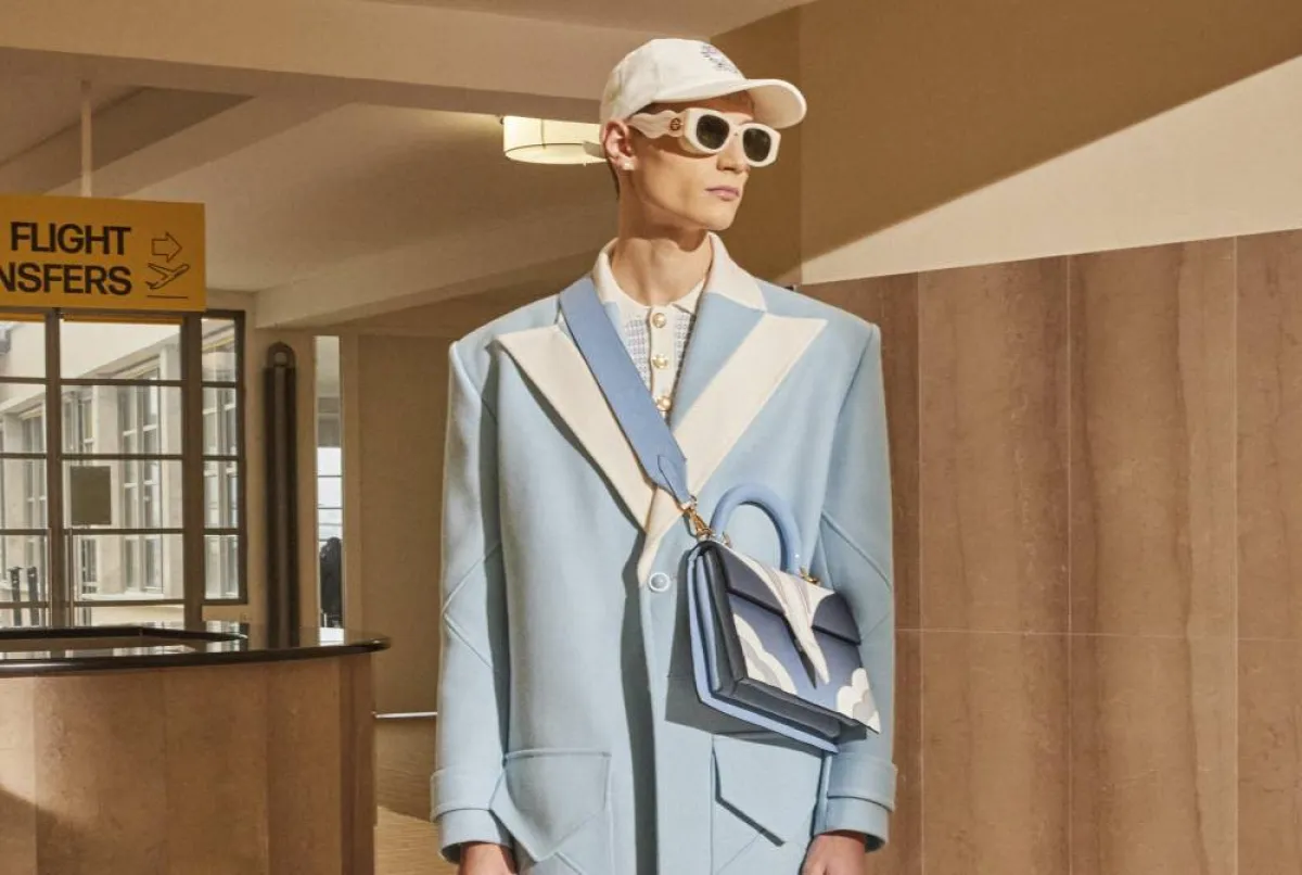 معاطف ملوّنة للرجل