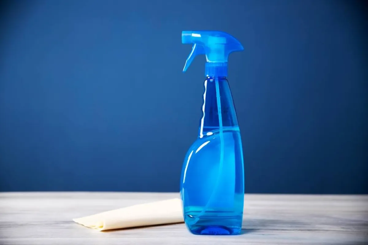 سائل جاهز لتنظيف الرخام