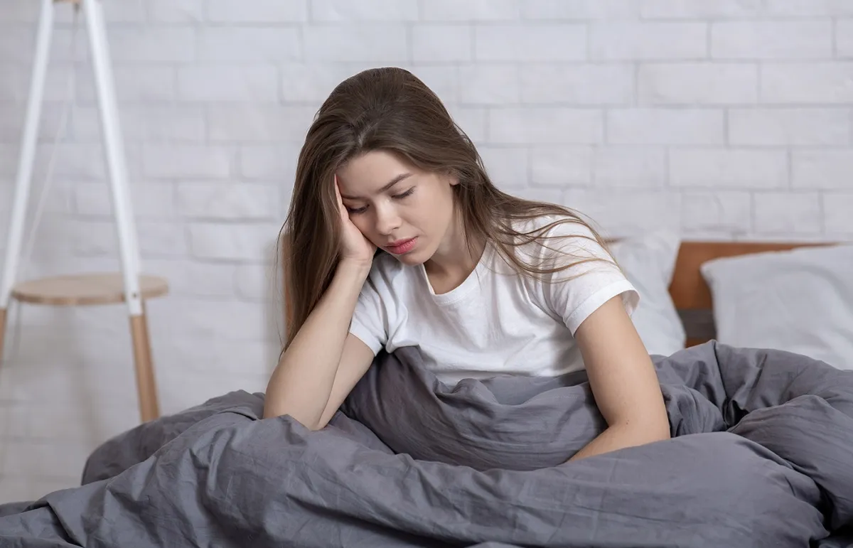 "الهروب النفسي" للمراهقات: أسبابه وعلاماته وطرق علاجه