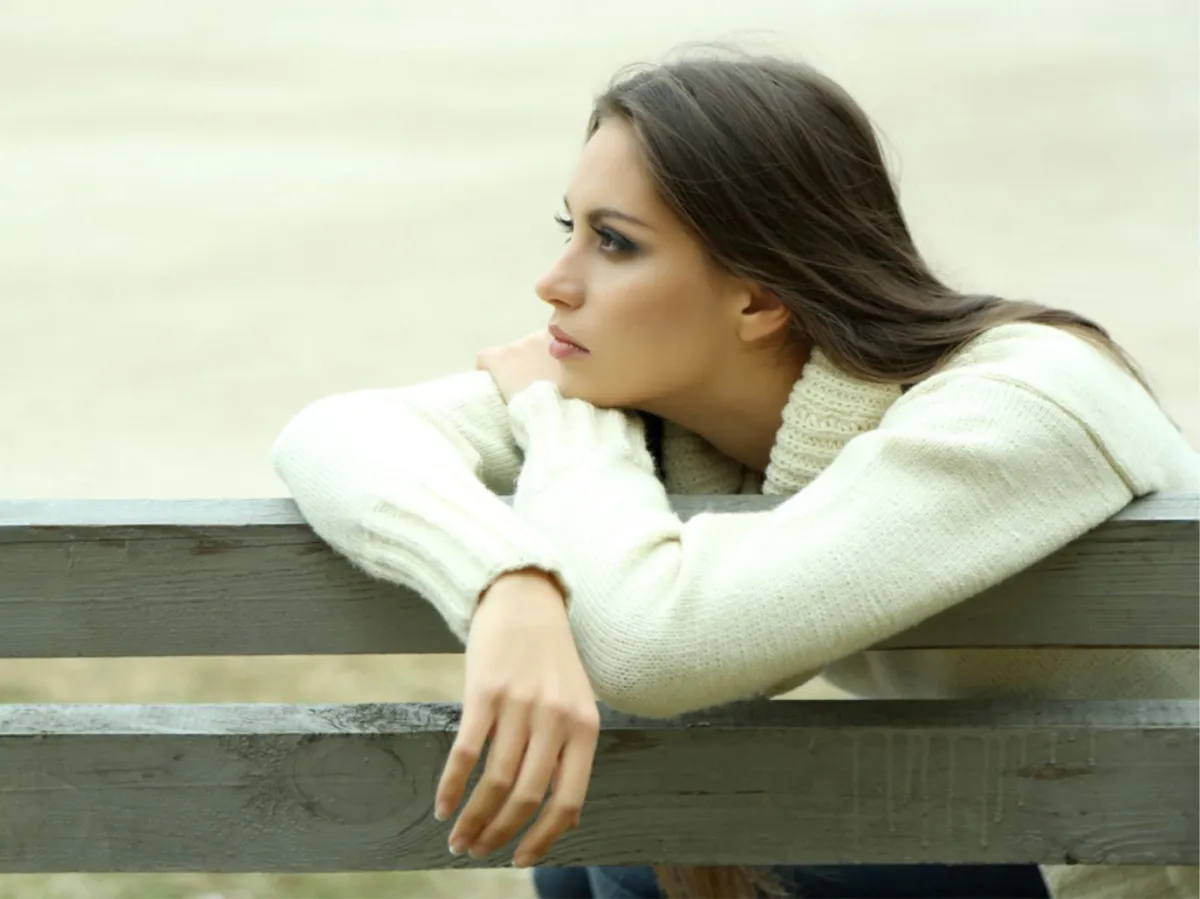 سبب الشعور بالوحدة على الرغم من وجود الناس