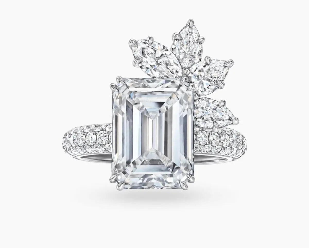 خاتم Bridal Couture Emerald من هاري وينستون Harry Winston 