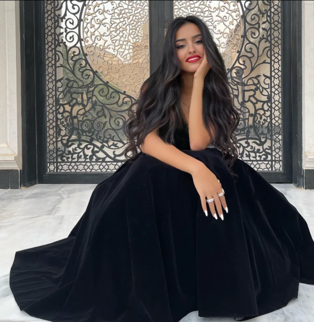 السعودية "يارا الحقباني"- الصورة من حسابها الرسمي على انستغرام