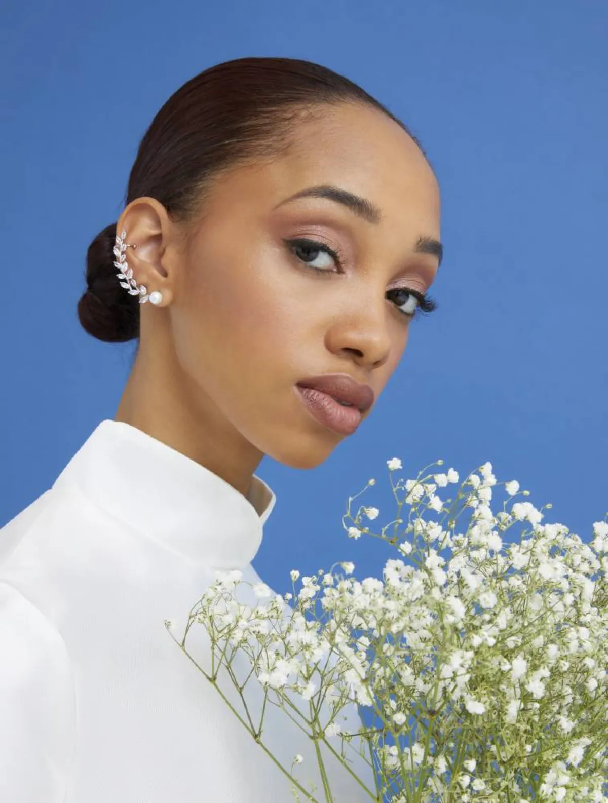 صور تسريحات شعر للعروس 2023