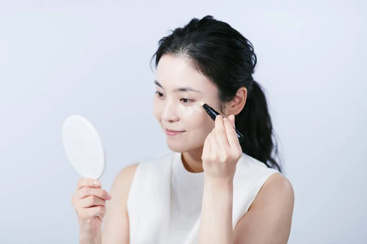 طريقة إخفاء الهالات السوداء