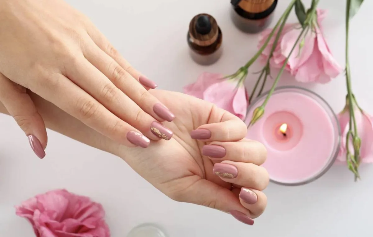 طريقة تطويل الأظافر من الجلد