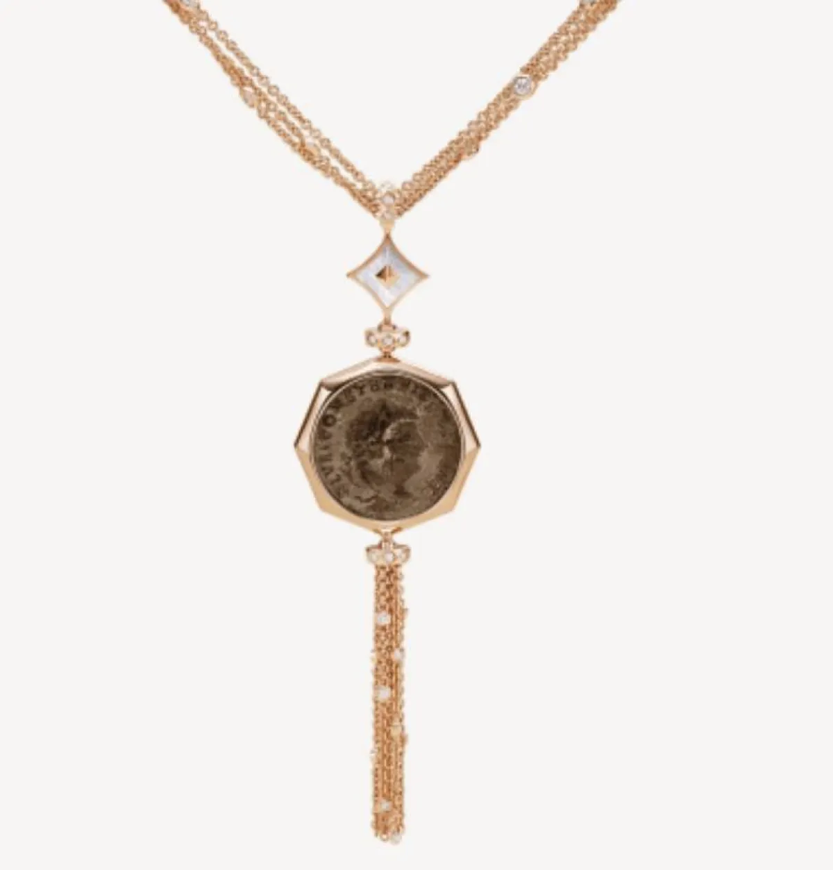 عقد مونيتي من بلغاري Bvlgari