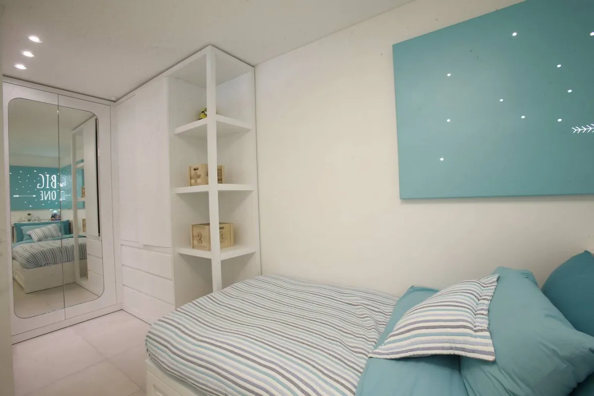 غرفة نوم مشتركة