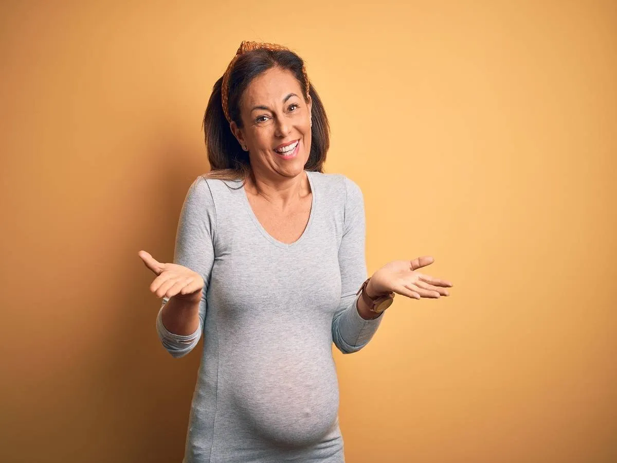 صورة لامرأة حامل فوق ال35 عاماً