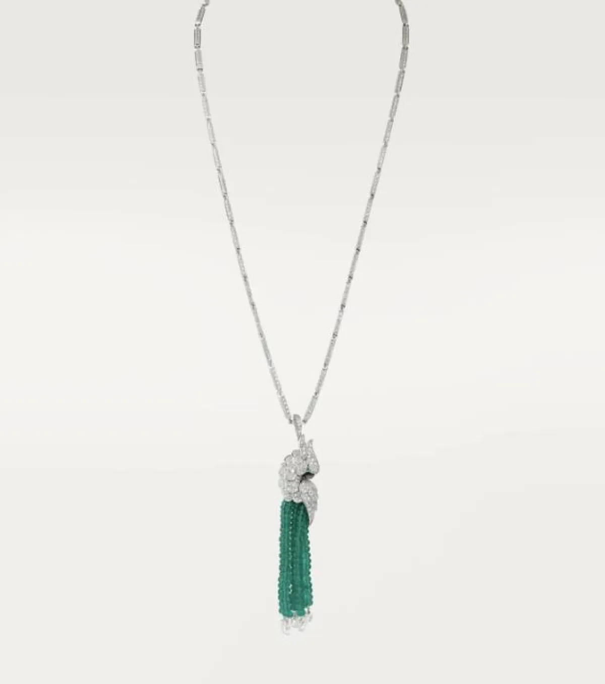 قلادة ليزوازو ليبيريه من دار كارتييه Cartier