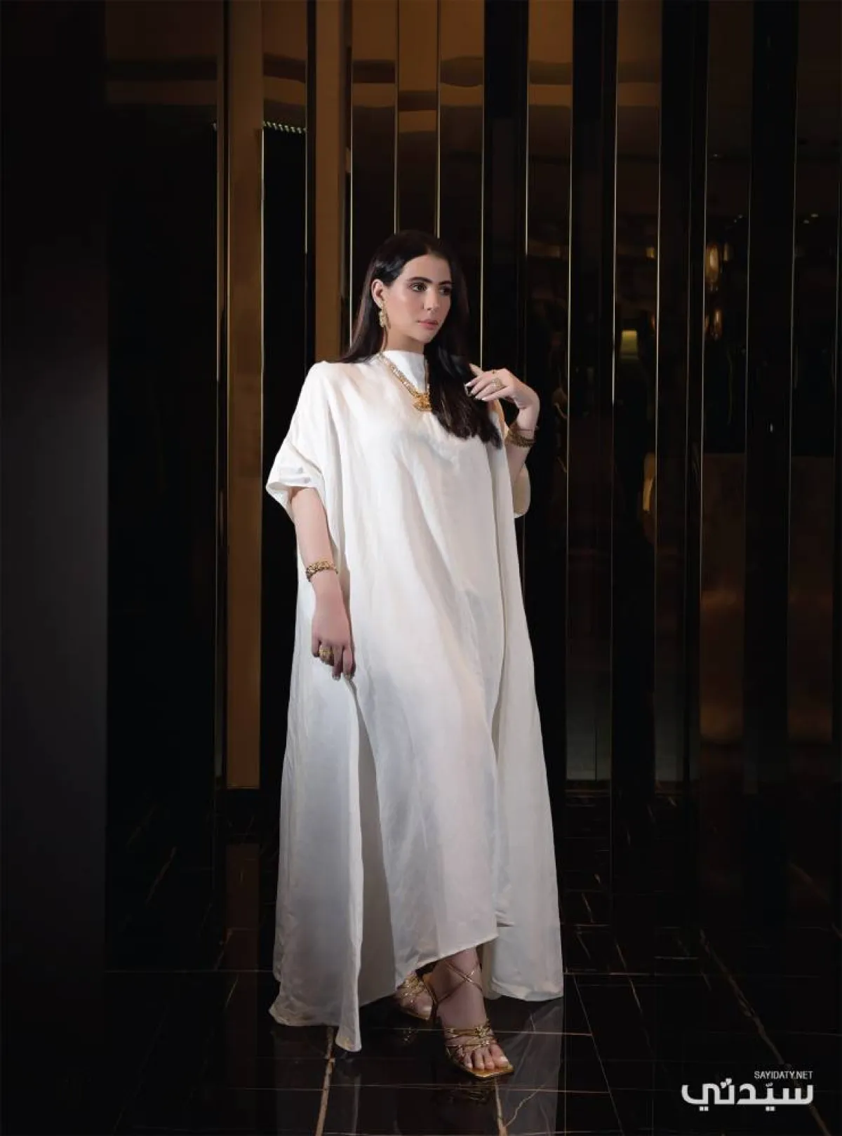 التشكيلية البحرينية رباب رجب