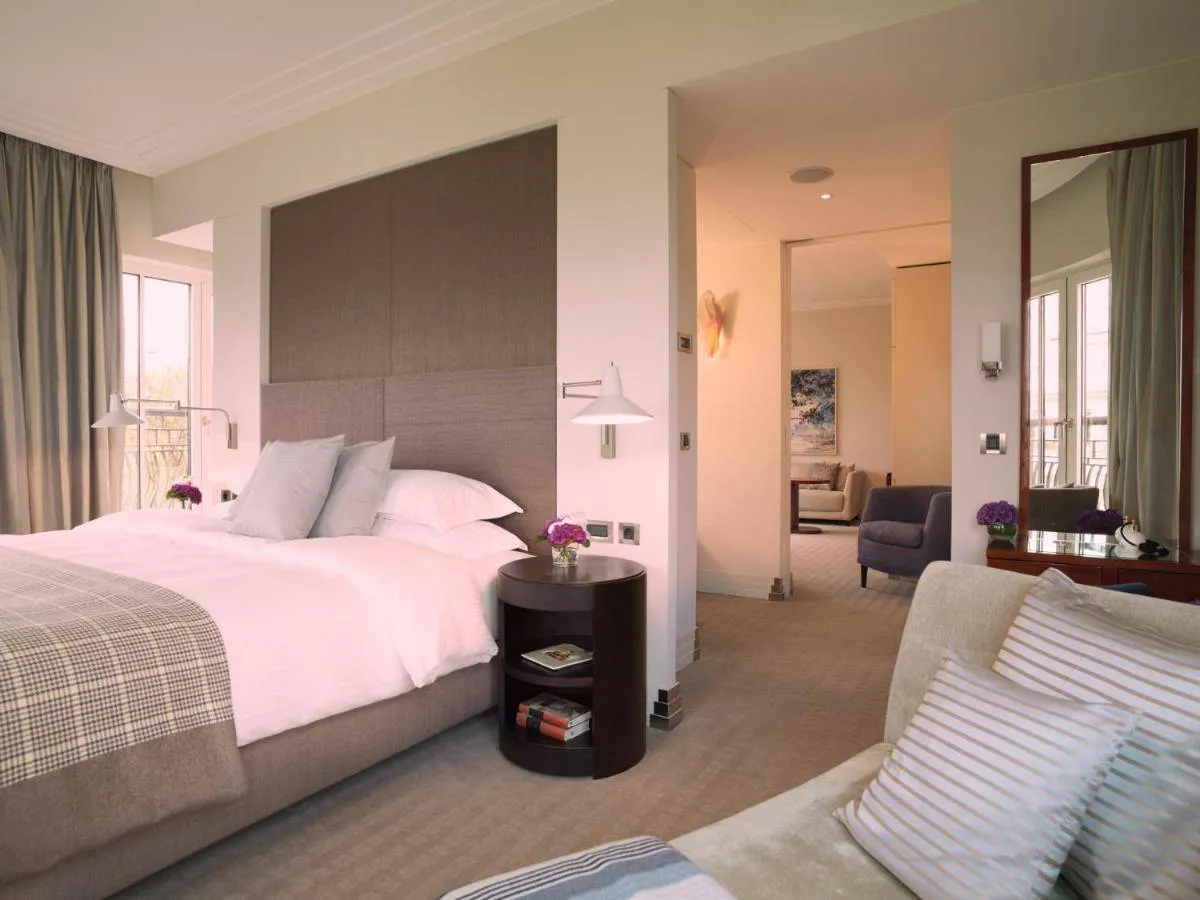 فندق روكو فورت ذا شارلز