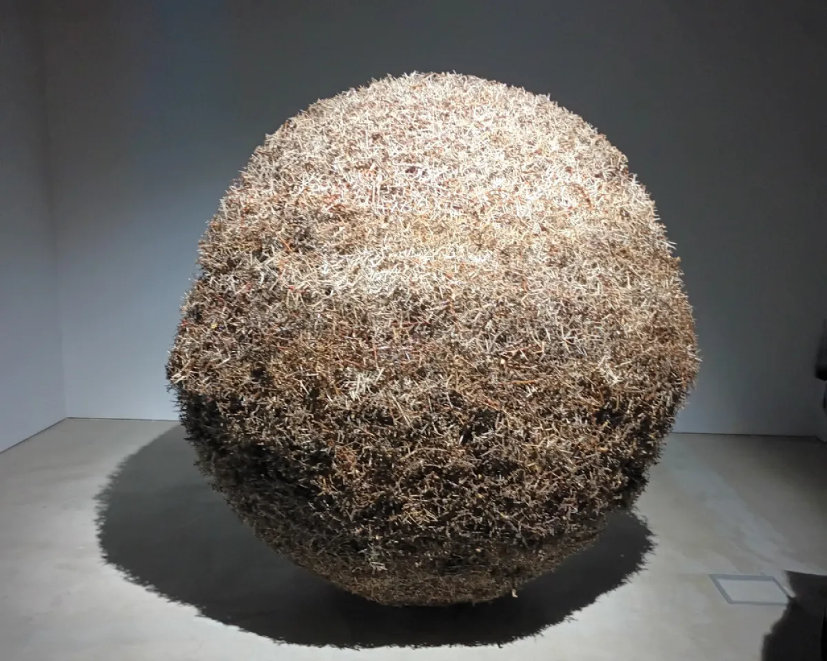 من الأعمال الفنية في نور الرياض 2022