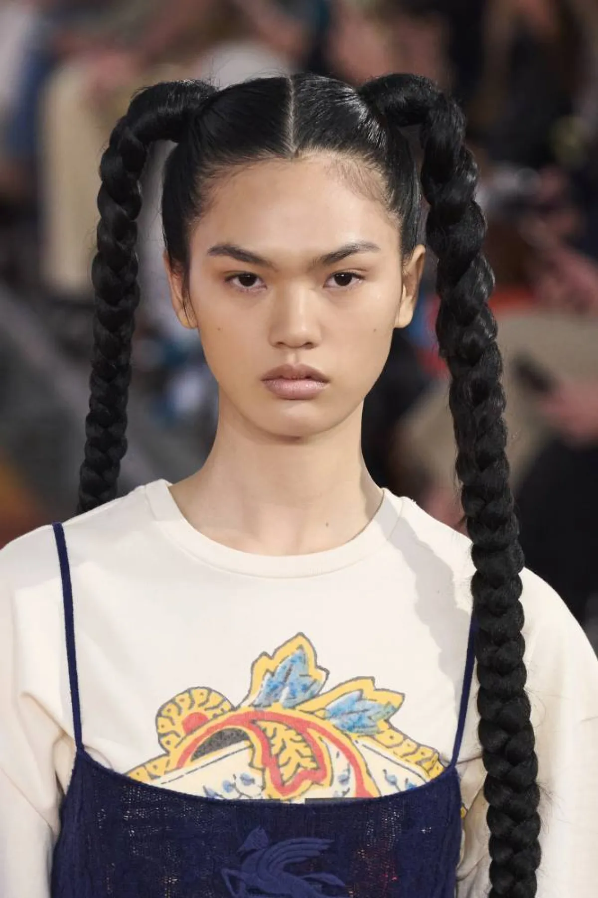 تسريحات شعر بالضفائر 2023