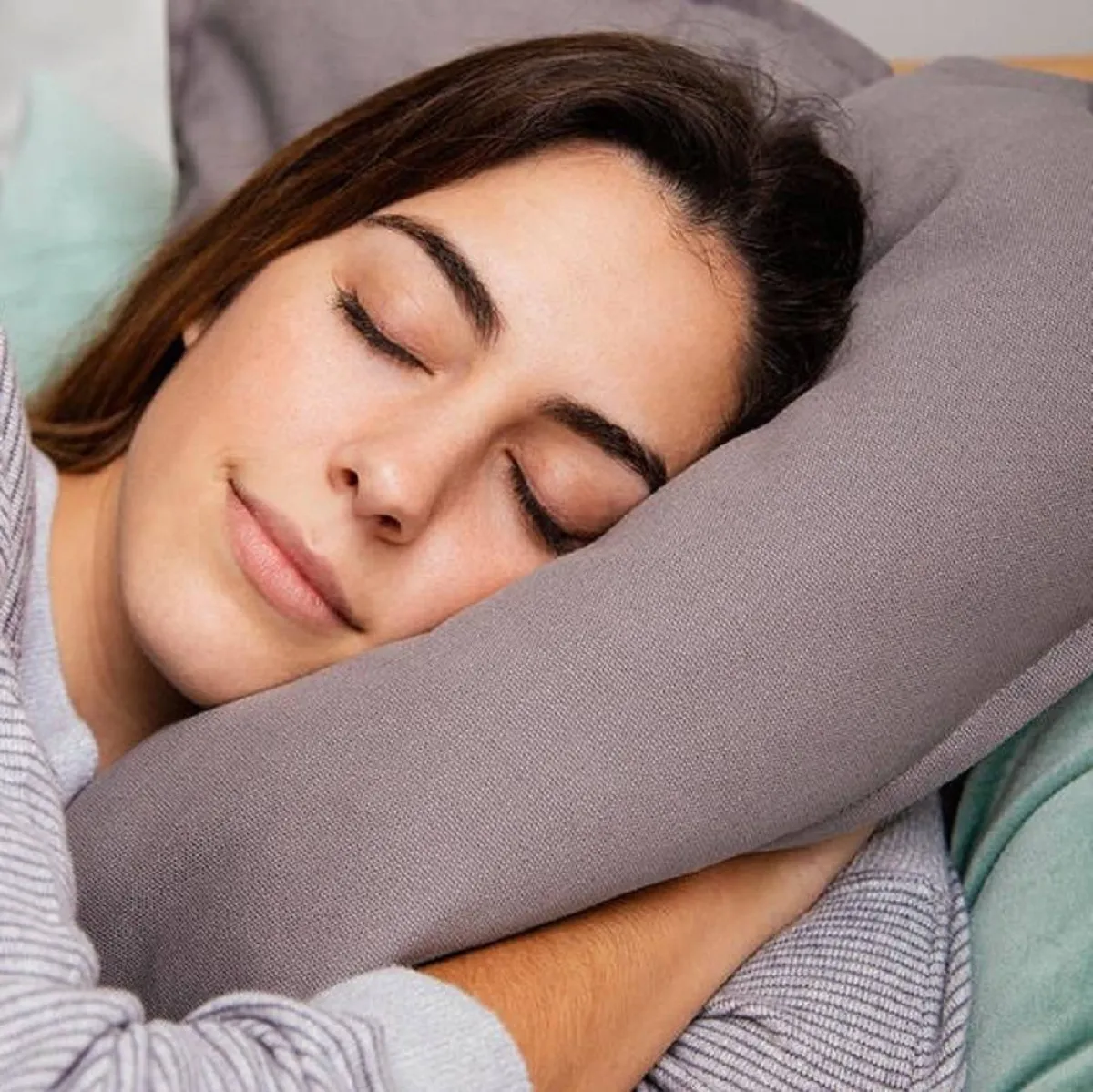 صورة لحامل نائمة