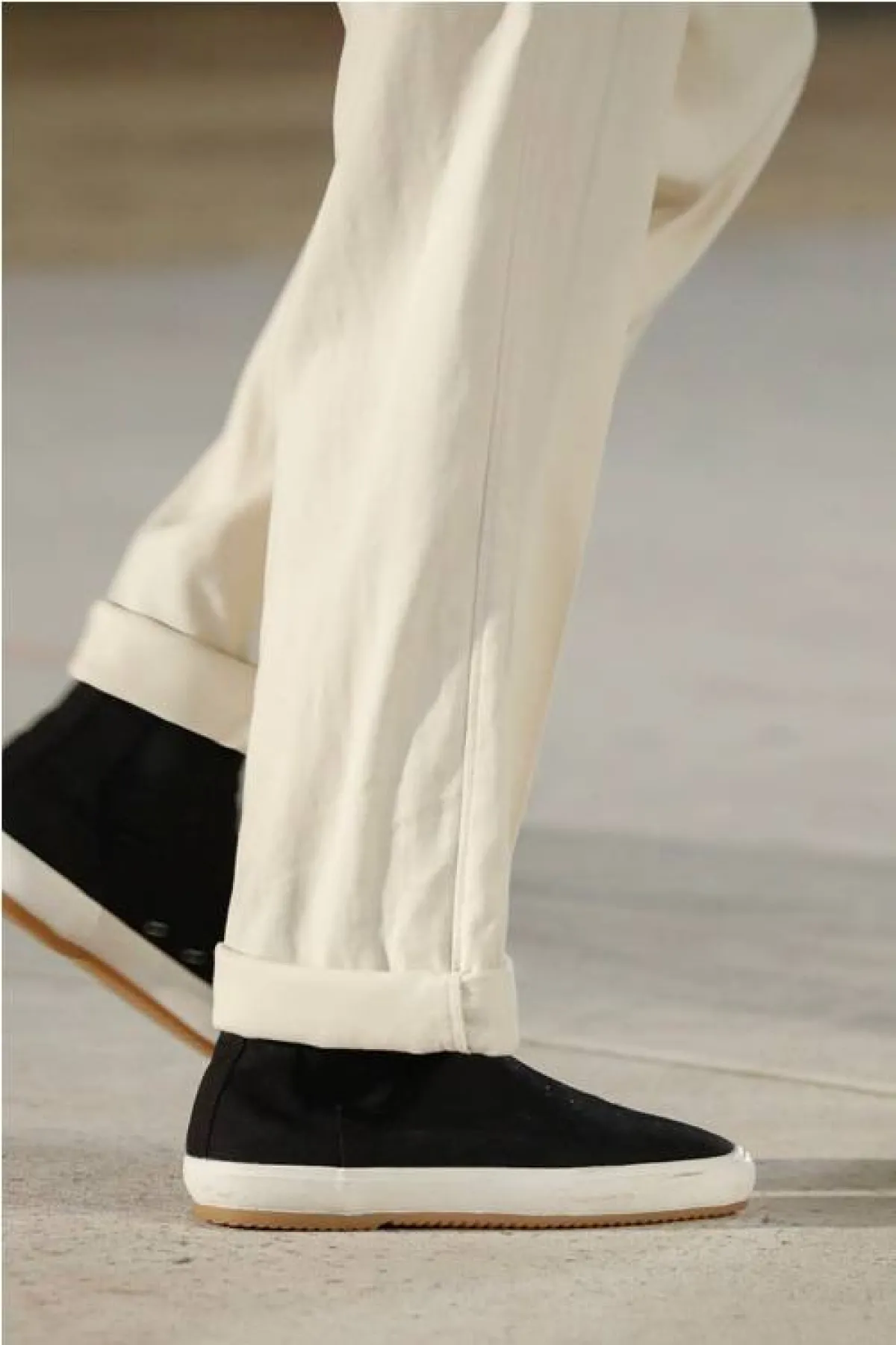 حذاء كاجوال ومريح من لومير «Lemaire»