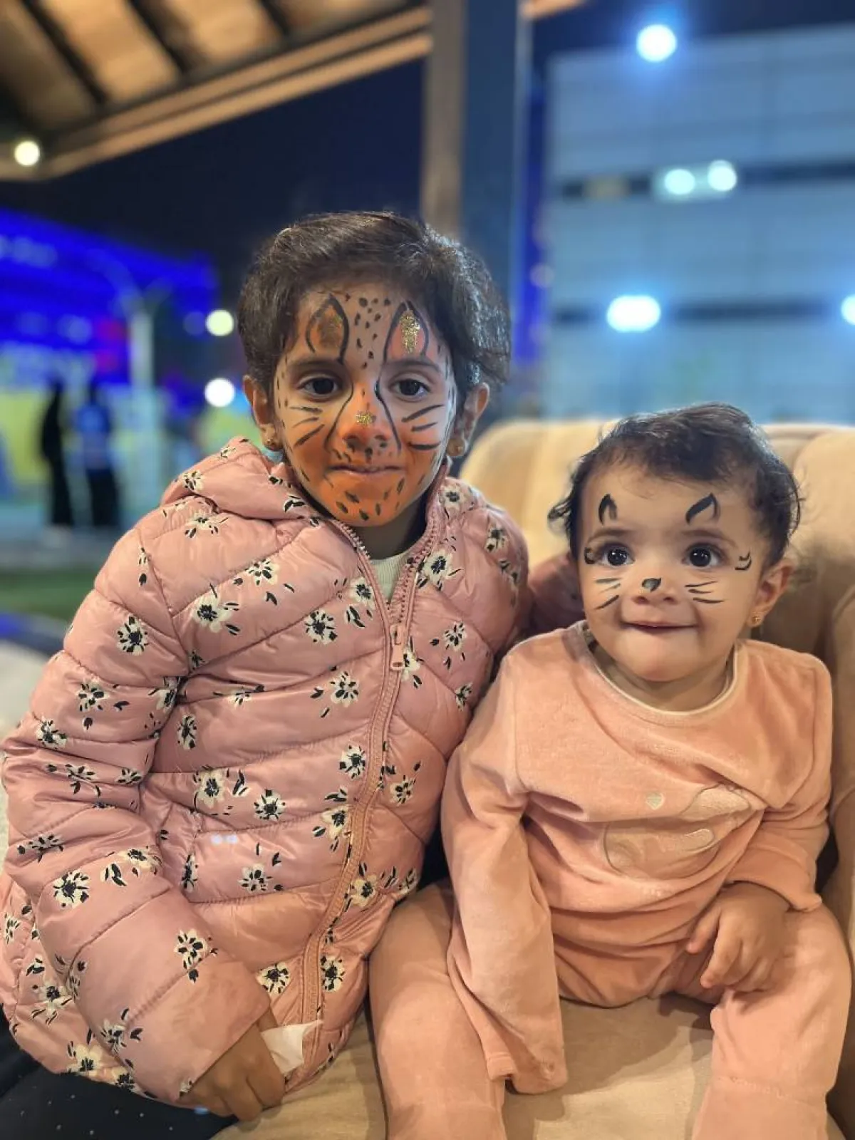 الطفلتين عالية ومضاوي الشريف - تصوير يارا طاهر