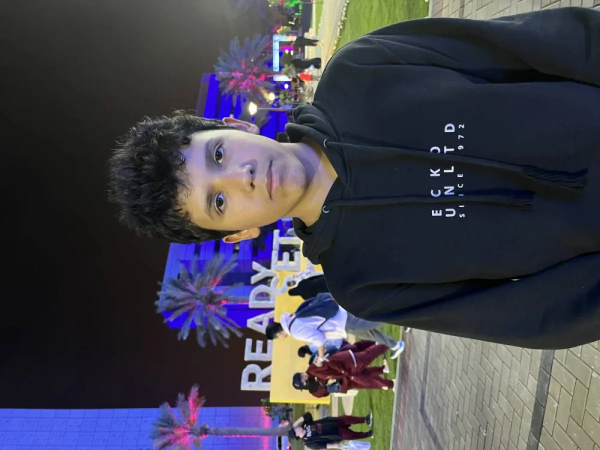 راشد محمد الشريف - تصوير يارا طاهر