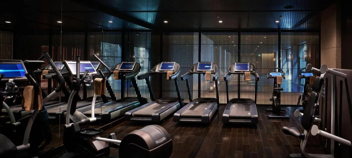 صالة الجيم في فندق ريتز كارلتون كيوتو