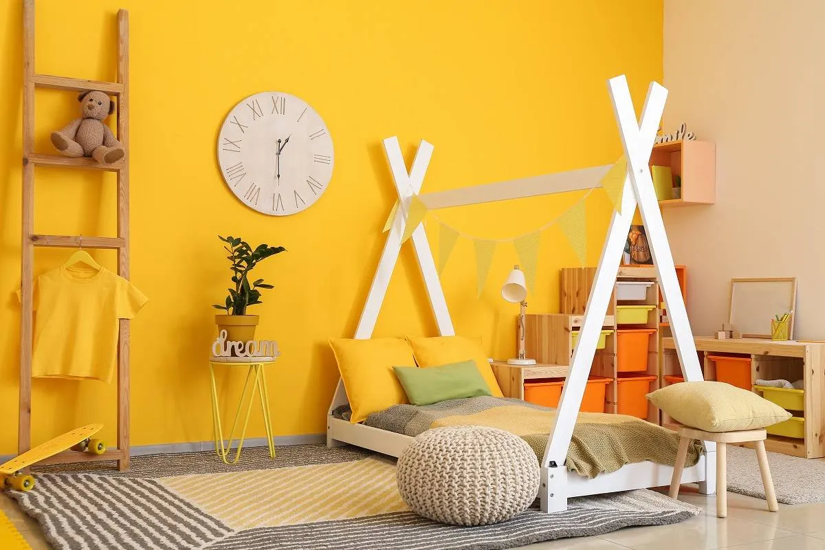 المرايا  تُستبعد عن غرفة نوم الطفل