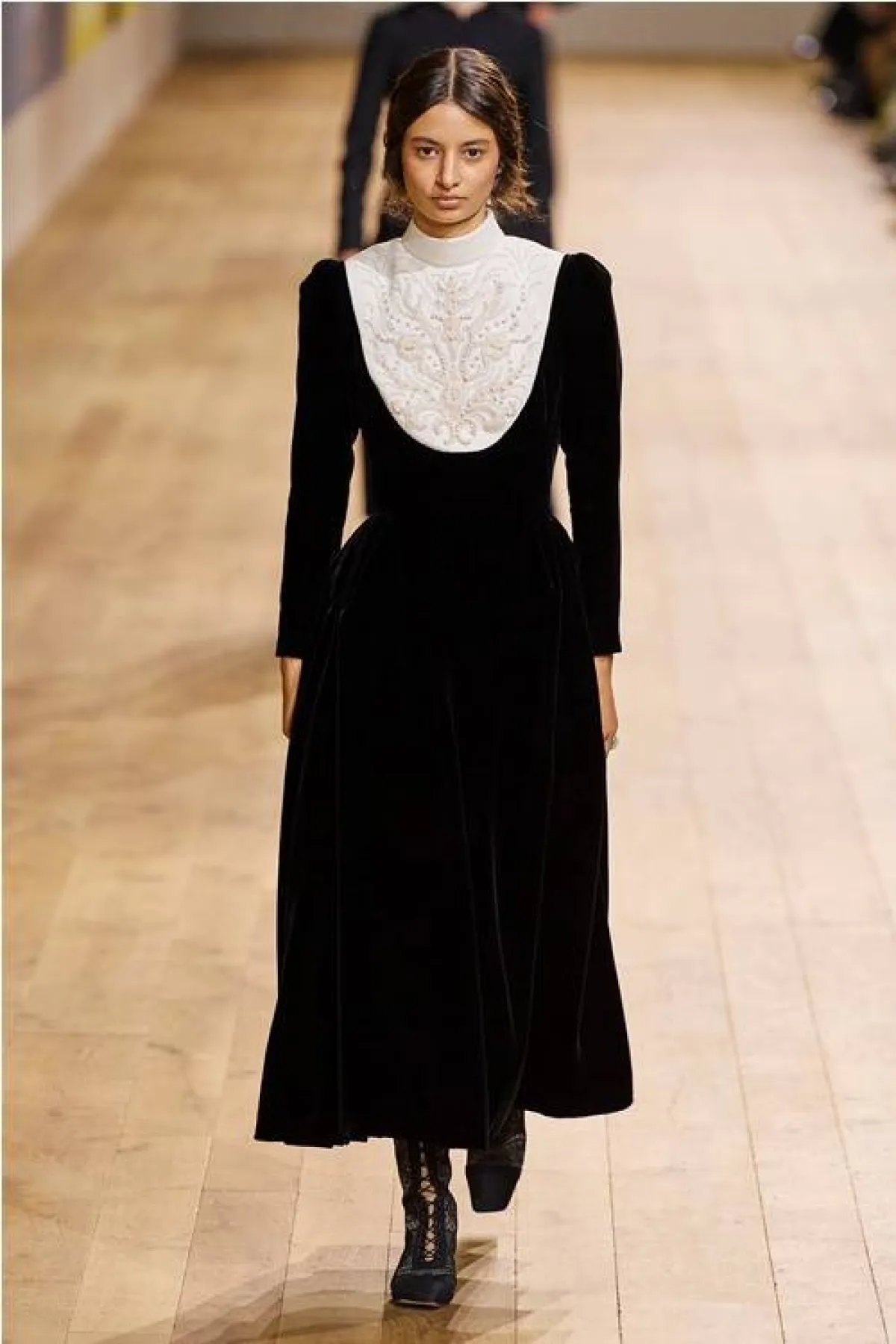 المخمل من كريستيان ديور Christian Dior