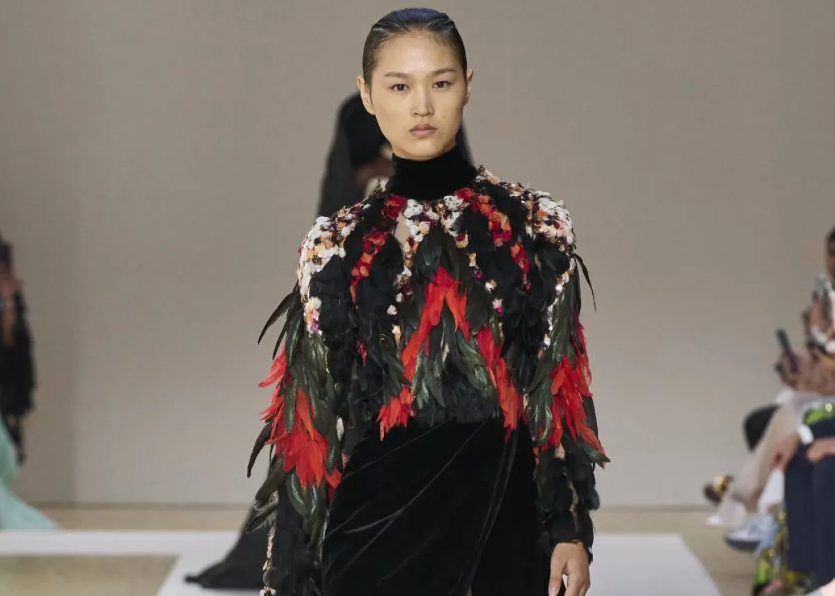 موديلات فساتين مخمل