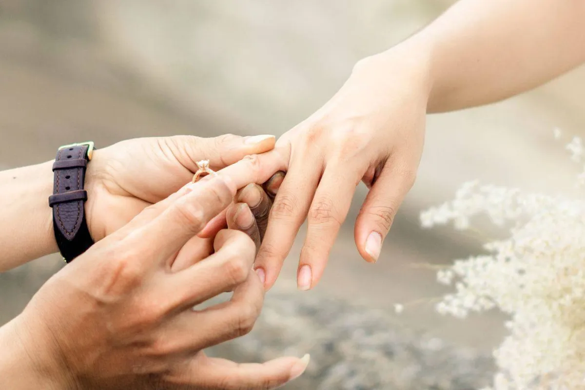 صورة أعادت لخطيبين الابتسامة و16 ألف يورو