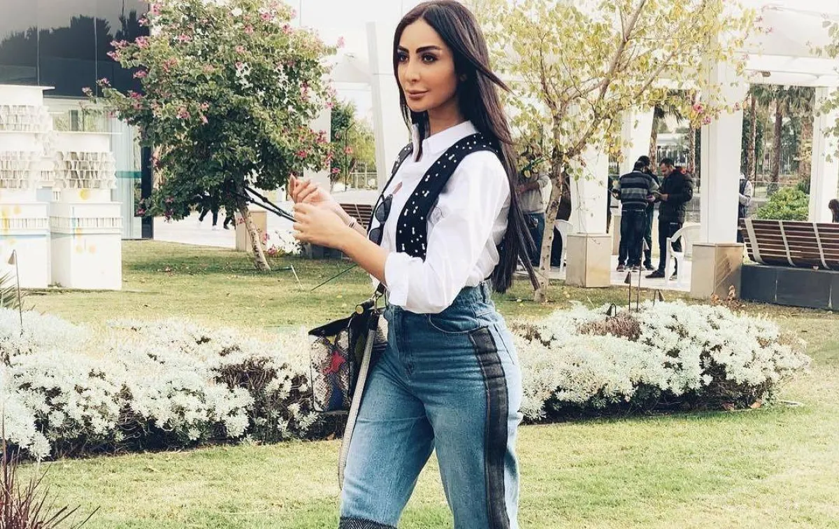 إطلالات نور الغندور