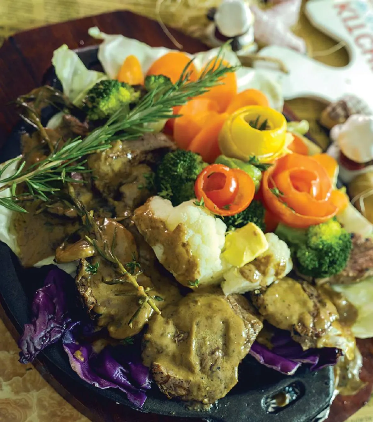 ستيك بصلصة المشروم