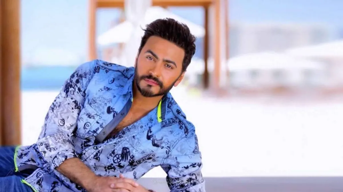 تامر حسني - الصورة من صفحته الرسمية على الفيس بوك