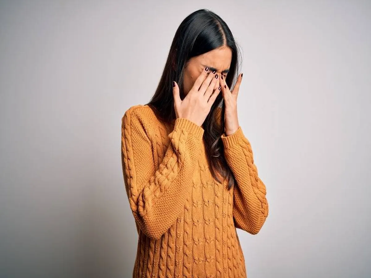 التعب والغثيان من أعراض نقص فيتامينات ب1 في الجسم  (المصدر: Adope.stock)