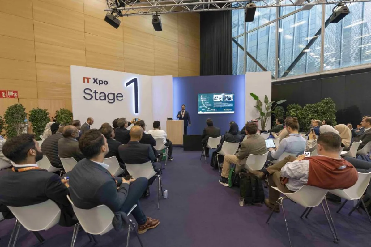 العدل تعرّف بالمحكمة الافتراضية للتنفيذ في مؤتمر Gartner بإسبانيا