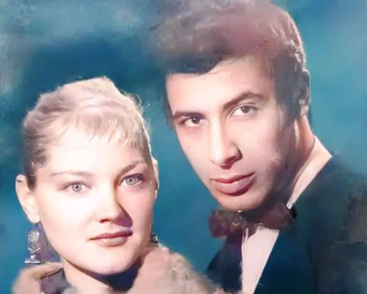 جمال رمسيس وزوجته الهولندية - الصورة من حساب الباحث محمد الشماع على الفيس بوك