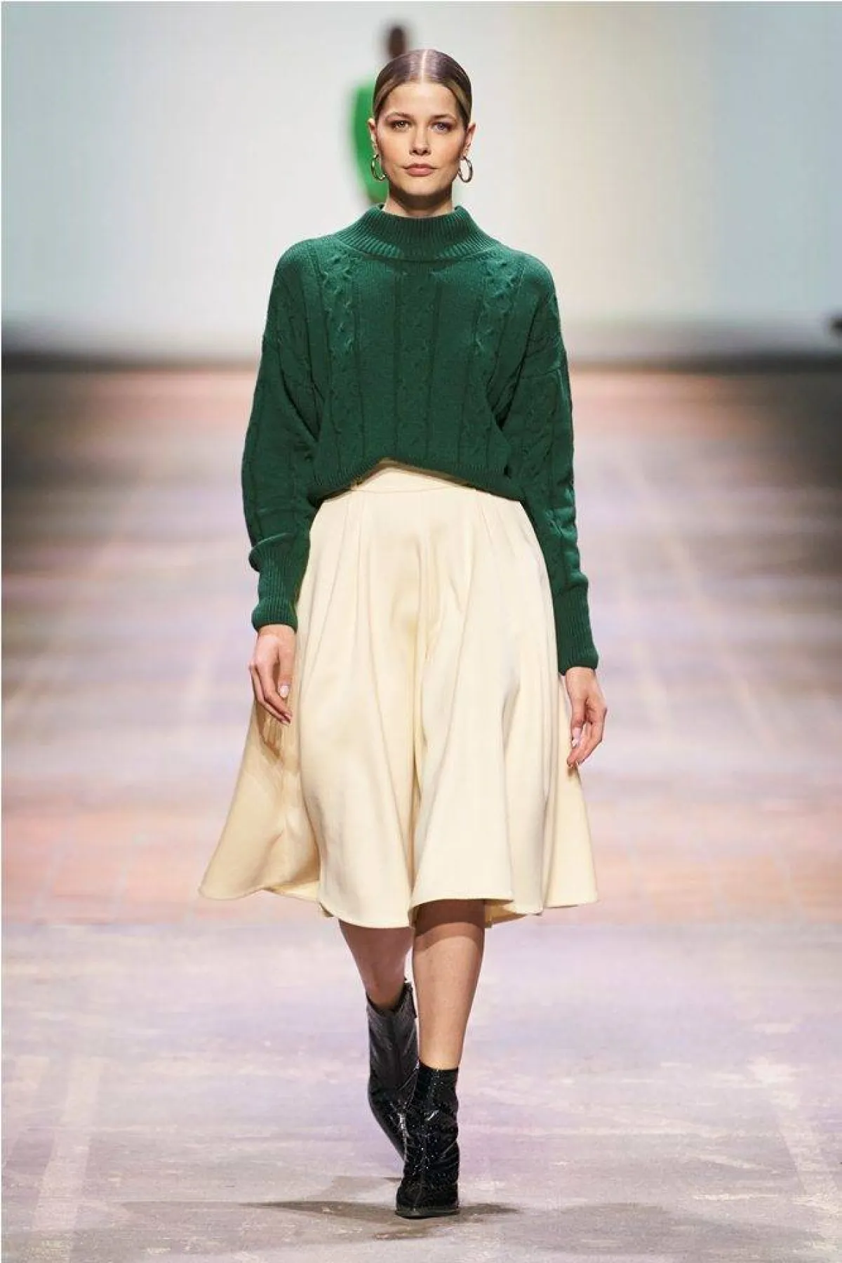 تنسيق الأخضر مع البيج من مارسيل أوسترتاج Marcel Ostertag