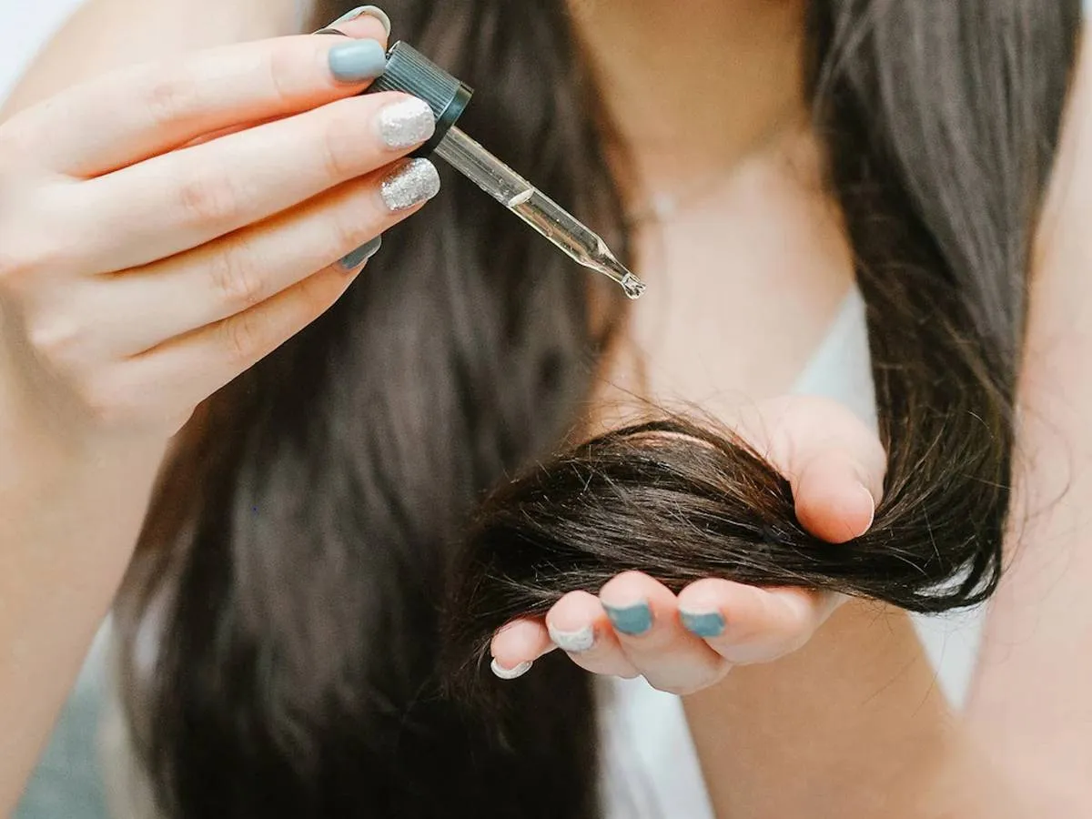 فوائد زيت الجوز للشعر