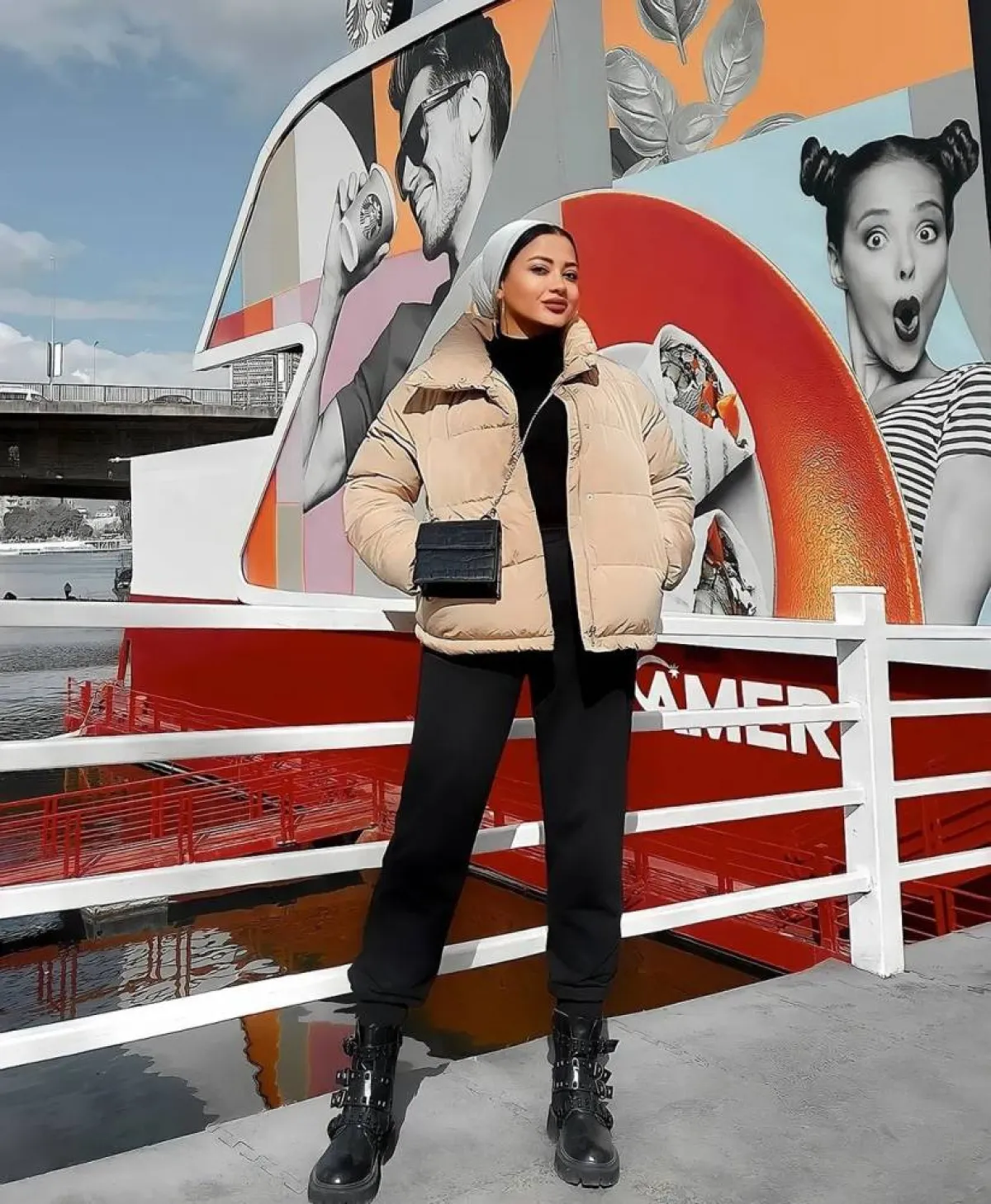 إطلالات باللون البيج للمحجبات