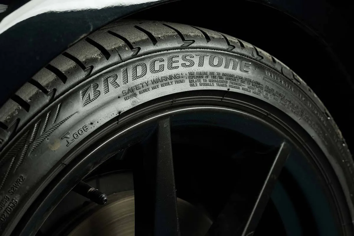 متي يجب تغيير إطارات السيارة؟