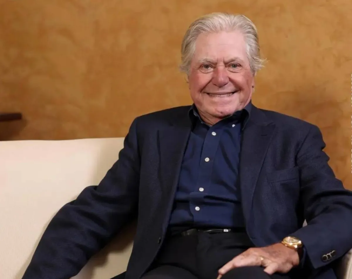 حسين فهمي - الصورة من حسابه على انستغرام