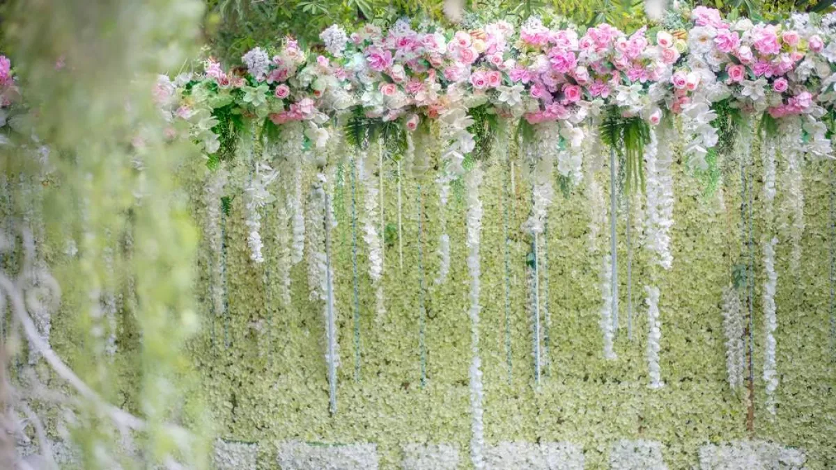 طريقة التزيين بالزهر الطبيعي 