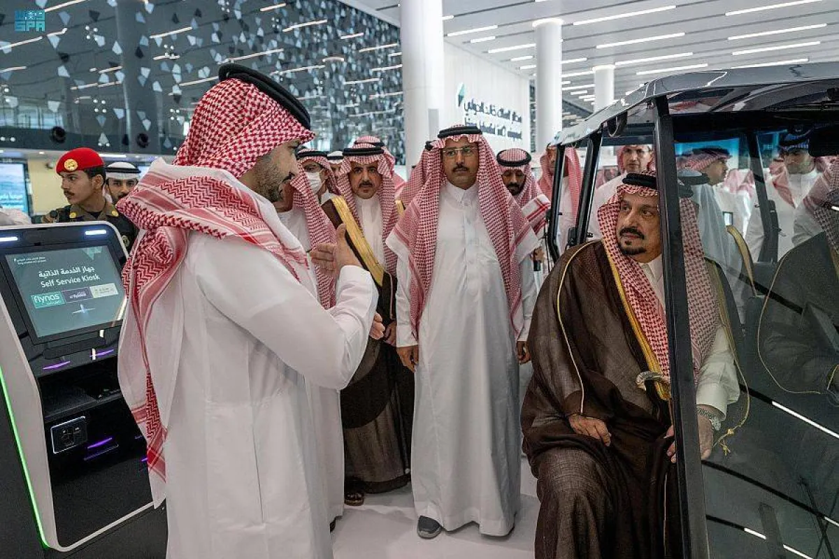 تزامنا مع انطلاق مونديال قطر 2022.. تدشين صالتي السفر الدوليتين 3 و4 في مطار الملك خالد الدولي - الصورة من واس