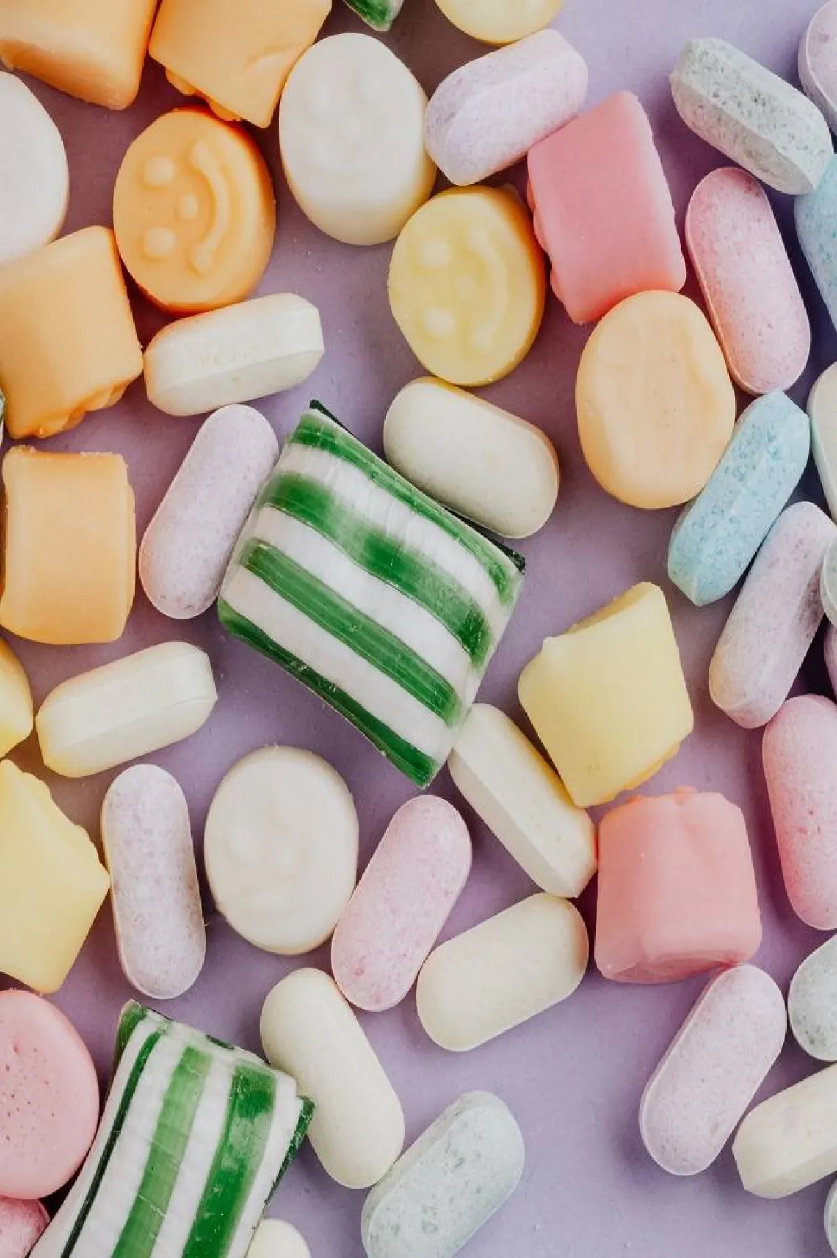 المحليات الصناعية مختلفة التركيبات (المصدر: pexels)