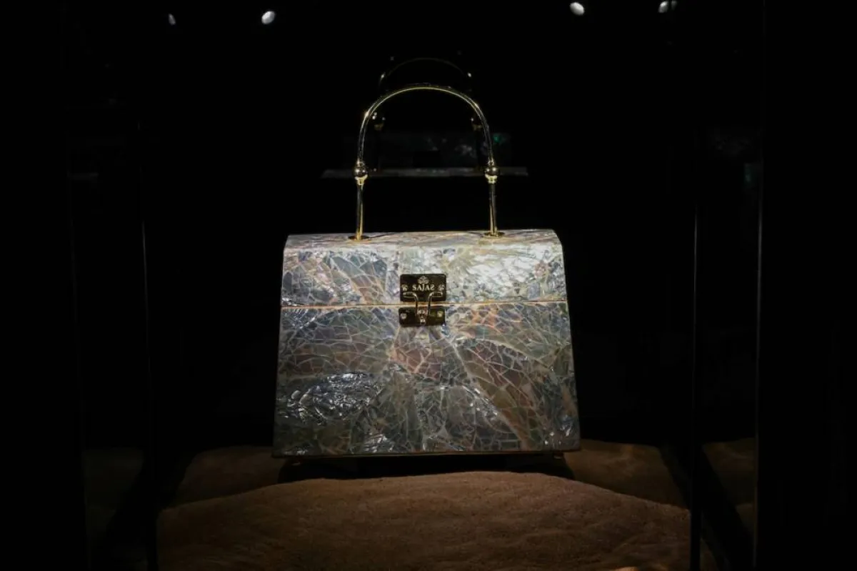 حقيبة من تصميم سجى اليوسف