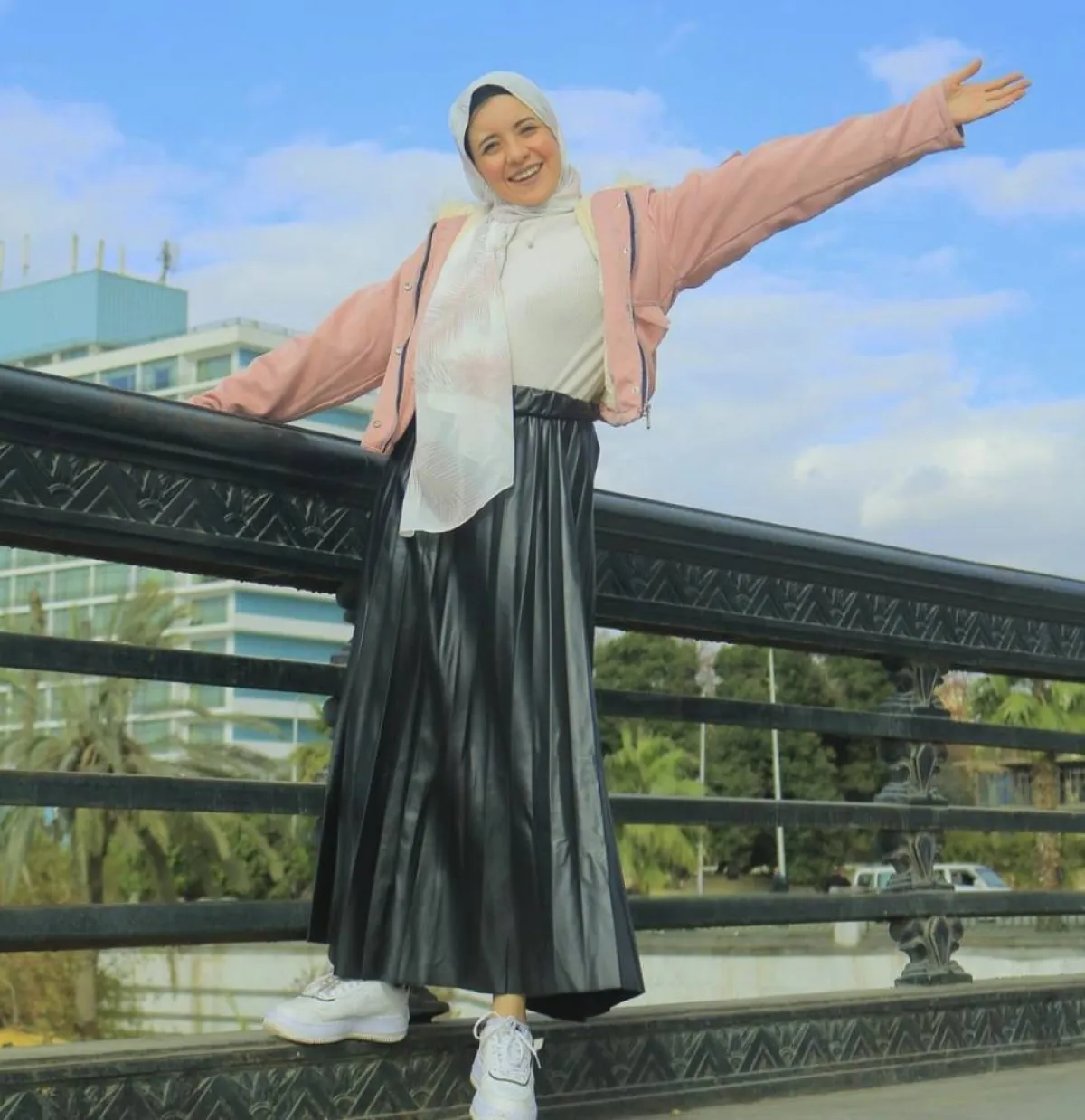 جهاد المحلاوي باطلالة دافئة